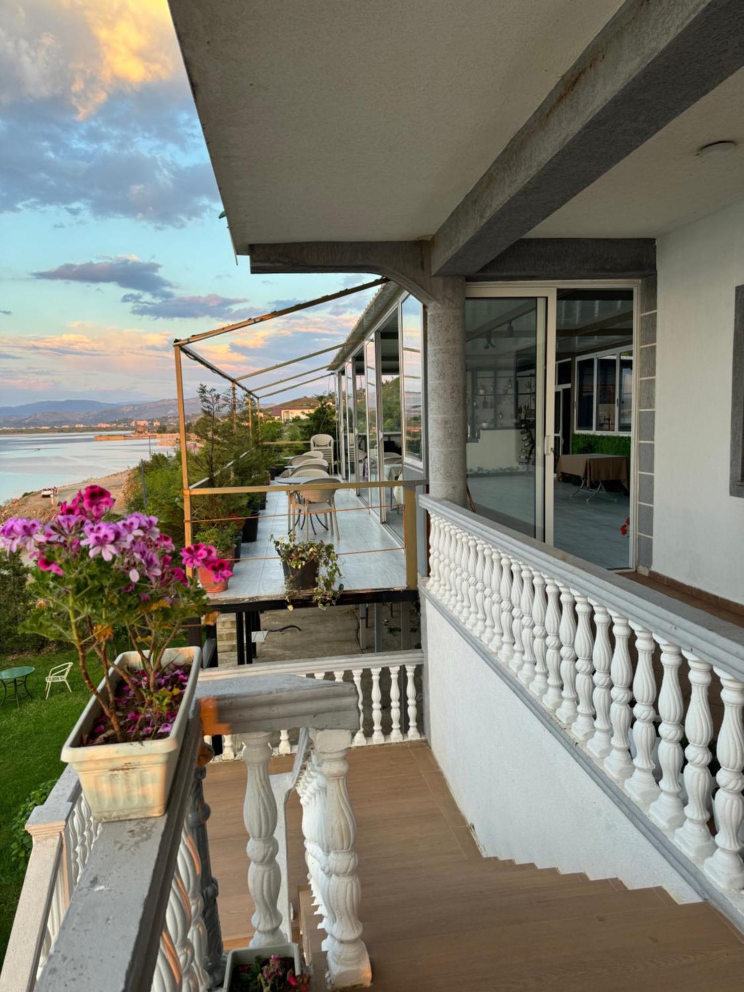 Bella Vista Acomodação com café da manhã Shkodër Exterior foto