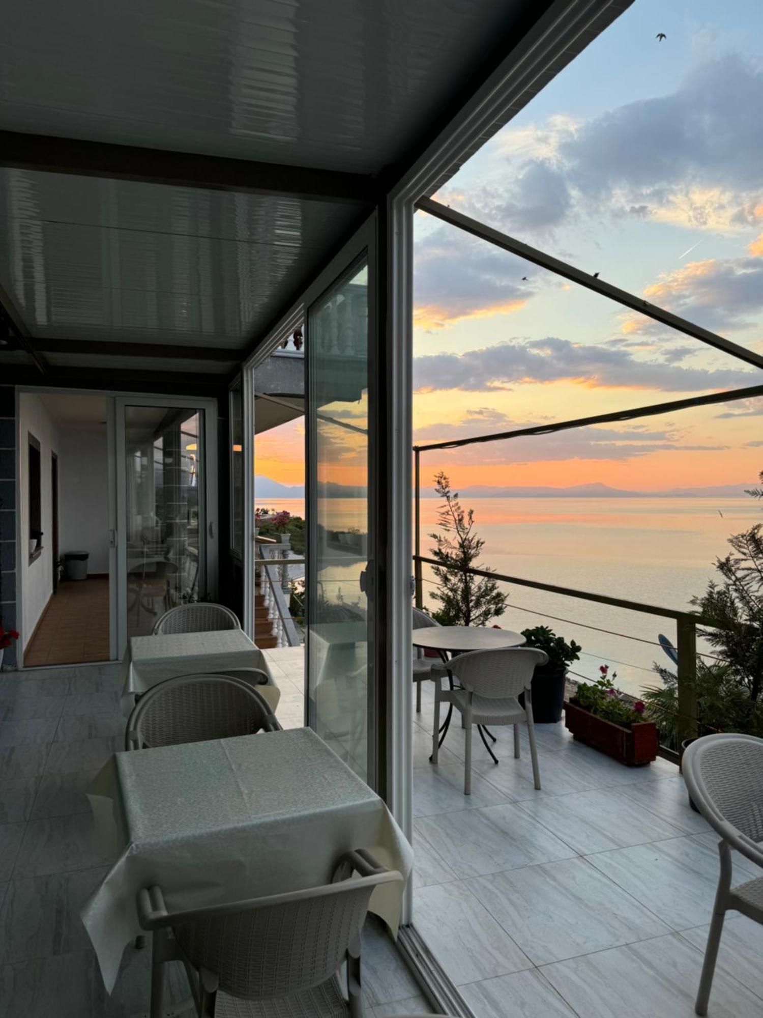 Bella Vista Acomodação com café da manhã Shkodër Exterior foto